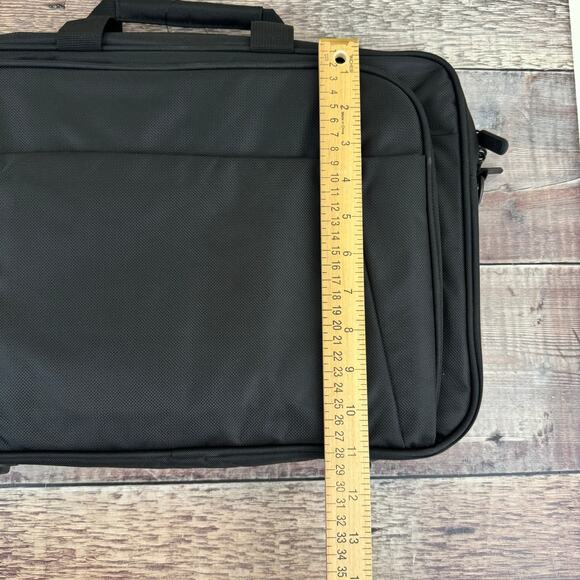 HP 15.6" Business Top Load Black Carry Bag Briefcase with Shoulder Strap - NEW - Picture 10 of 11